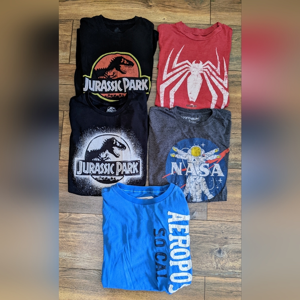 5 men's logo T-shirts